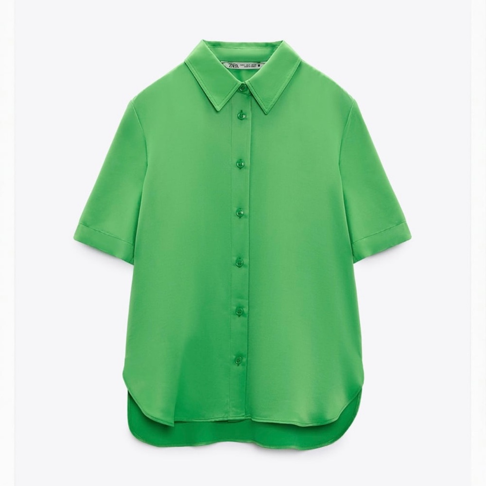 SATIN EFFECT TOP WITH VENTS Color Green